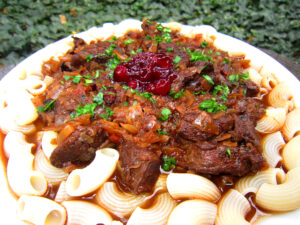 Wild Gulasch Känguru 60 Hirsch 40