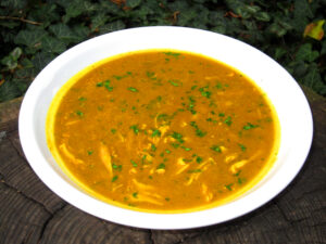 Hühnergemüsecremesuppe
