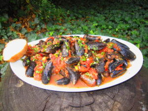 Muscheln in Tomatensoße