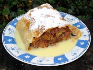 Apfelstrudel